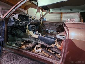 Mercedes-Benz W123 Coupe 280CE skelet karoserie + dalsi ND - 2
