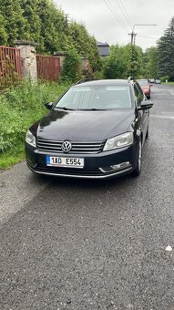 VW Passat B7 2.0 TDi 103kW DSG Highline - 2