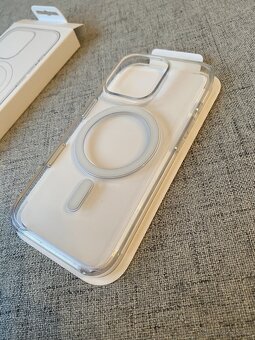 2x kryt na iPhone 16 Pro - 2