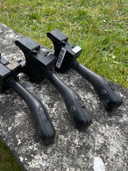 Koncernové pravé páčky pod volant - 2