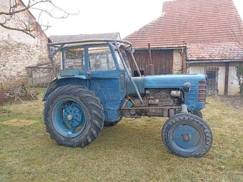 Traktor Zetor - 2