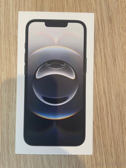 Prodám nový iPhone 16e, 128 GB, černý, nerozbalený - 2