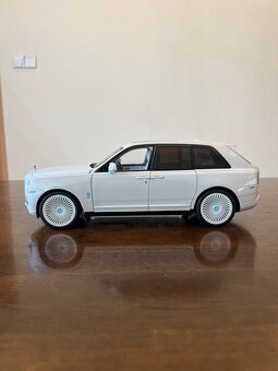 1/18 KengFai Rolls Royce Cullinan White - 2