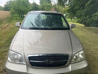 Kia Carnival - 2