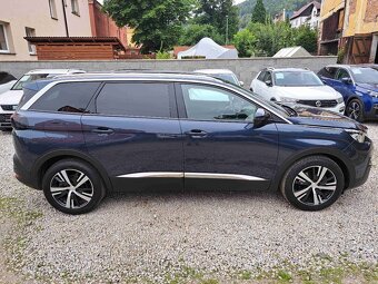 Peugeot 5008 1,2 PT EAT8 ALLURE 102.000 km - 2