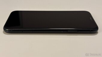 Apple iPhone Xr 64GB Černý - 2