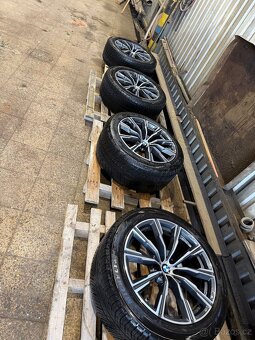 Originál BMW M X5 kola 20 +zimní pneu - 2