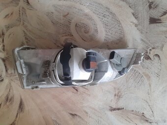 Prodám mlhovku Škoda Octavia 2 facelift L levou - 2