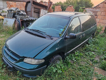 Chrysler Grand Voyager 3.3 rok 2000 - 2