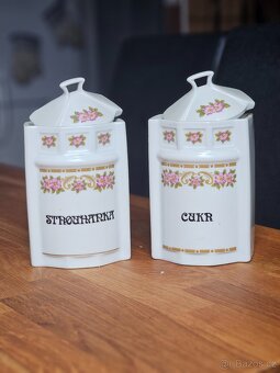 Porcelánové dózy na potraviny - 2