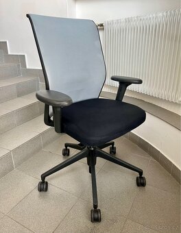 kancelářská židle Vitra ID Mesh - 3 ks, top stav - 2