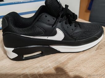 Boty Nike úplně nové velikost 42.5 - 2