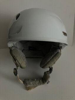 Dámská/dívčí lyžařská přilba vč. brýlí - 2