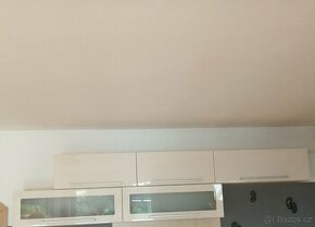 Nábytková dvířka slonová kost lesk, včetně úchytek - 2