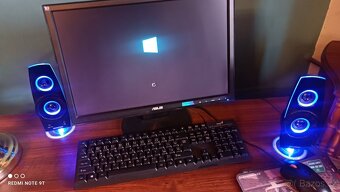 Počítač DeLL monitor ASUS - 2