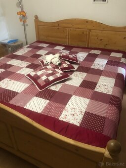 Přehoz patchwork s polštářky - 2