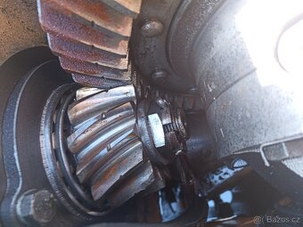 Podvozek Zetor 7711 - 2