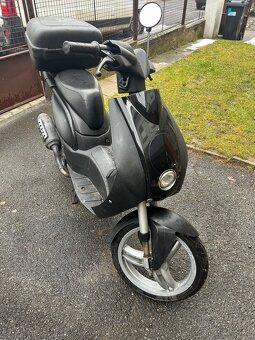 Skútr peugeot 50 - 2