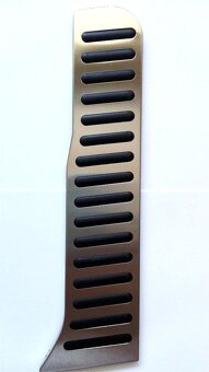 Pedály Vw Passat B6 B7 CC Golf man / automat. - 2