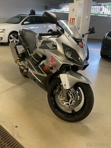 HONDA CBR 600F - 2