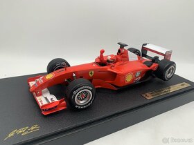 Model formule 1 Michael Schumacher 2001, Hotweels 1:18 - 2