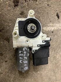 Motor stahovacího mechanismu Golf 4, Bora, Leon PZ - 2