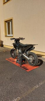 Supermoto KTM smr 450 - 2