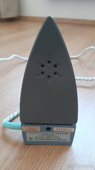 Žehlička Morphy Richards Voyager - 2