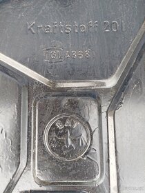 PRODÁM NĚMECKÝ KANYSTR 20 l TGL 4368 r,1986 - 2