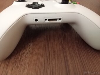 ovladač k xbox one - 2