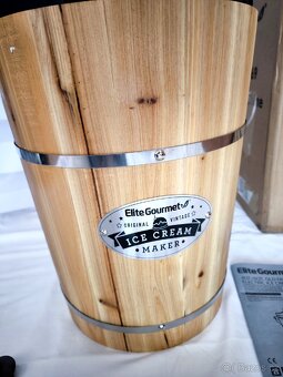 Výrobník zmrzliny Elite Gourmet EIM 916 - 2