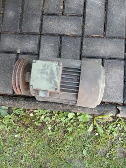 Prodám elektromotor - 2