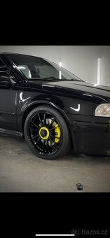 OZ Racing Ultraleggera 5x100 r18 - 2