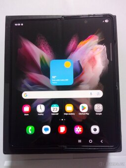 Samsung fold 3 - 2