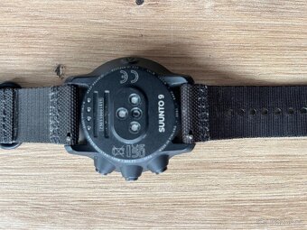 Prodám hodinky Suunto 9 Baro Titanium - 2