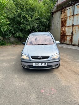 Opel zafira - 2
