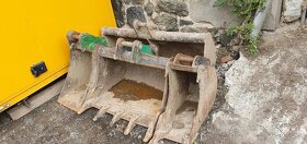 Hydraulický rychloupínač a lopaty , svahovka - 2