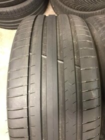 Letní pár Michelin Pilot Sport 4 SUV 255/40 R21 102Y XL - 2