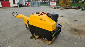 Prodám Vibrační válec 1000Kg ručně vedený - 2