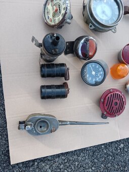 Díly Jawa ČZ Tatra Praga Škoda Aero - 2