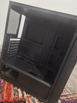 PC case KRUX – jako nová, používaná 6 měsíců - 2