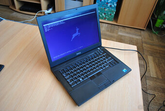 Libreboot - Dell Latitude E6400 - dobrý stav - 2