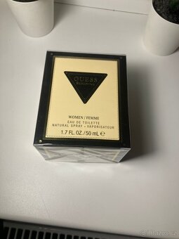 Toaletní voda GUESS - 2