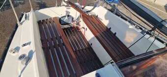 kajutová plachetnice Friendship 22 (ploutvokýl) - 2