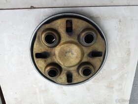 Pokličky Lancia beta - 2