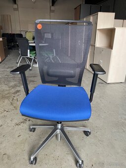 Kancelářská židle LYRA NET - 2