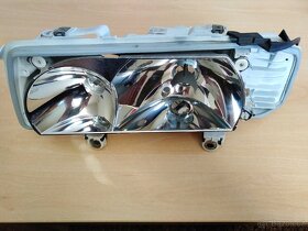 Přední světla Audi Coupe B3 - 2