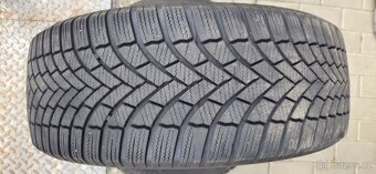 Zimní 215 55 R18 - 2