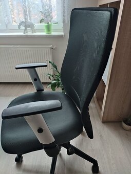 Kancelářská židle - 2