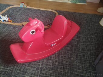 Houpací koník Little Tikes - 2